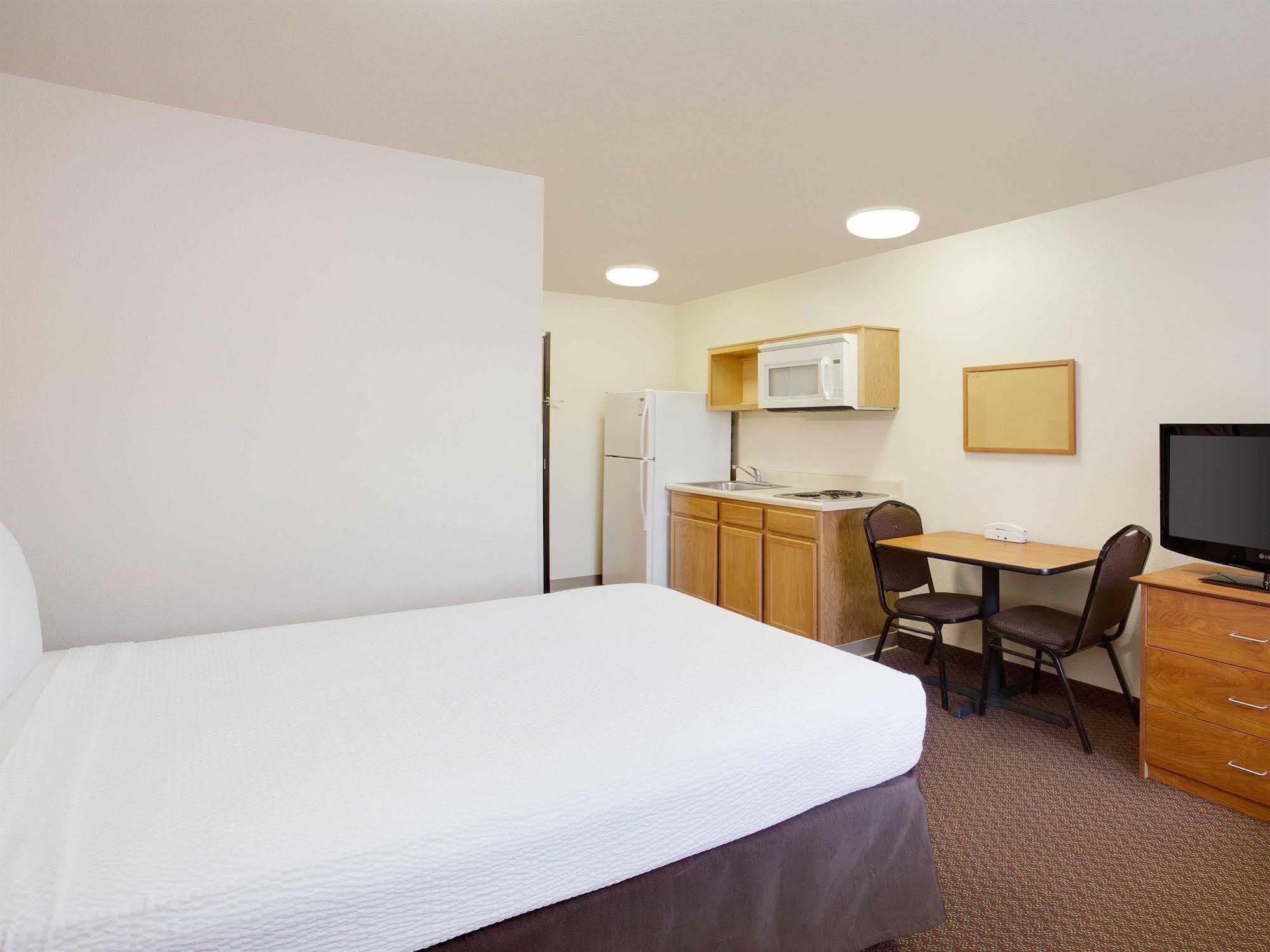 Woodspring Suites Chesapeake-Norfolk South מראה חיצוני תמונה